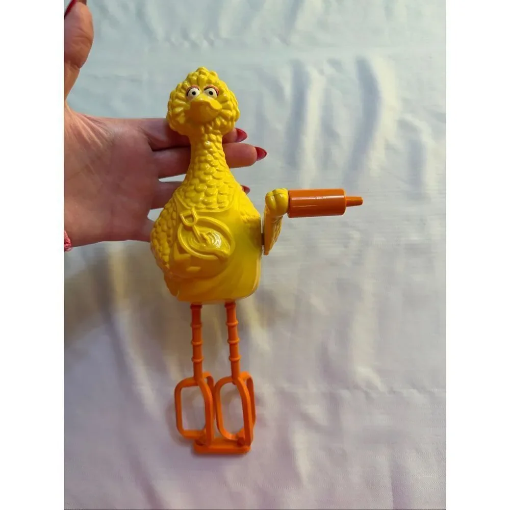 Rare VTG 1978 Sesame Street Big Bird Hand mixer Egg Beater Kitchen toy kids